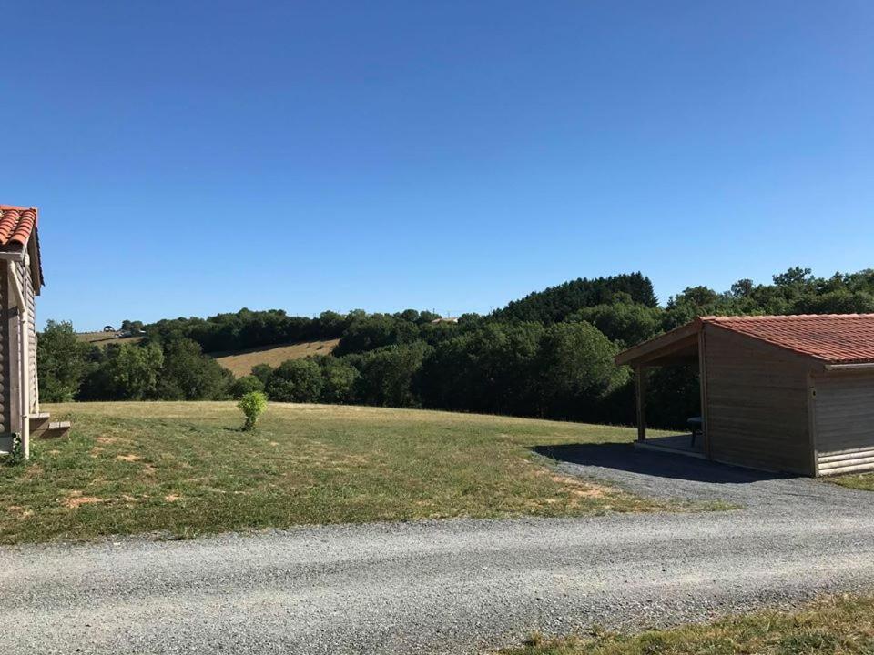 Les Chalets D Hermine Montredon-Labessonnié Exteriör bild